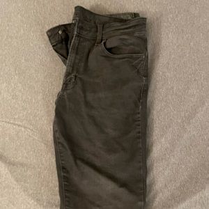 American Eagle skinny flex jeans. 33x34